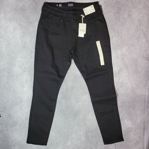 a.n.a. A New Aproach Mid Rise Skinny Jeans Womens Size 14